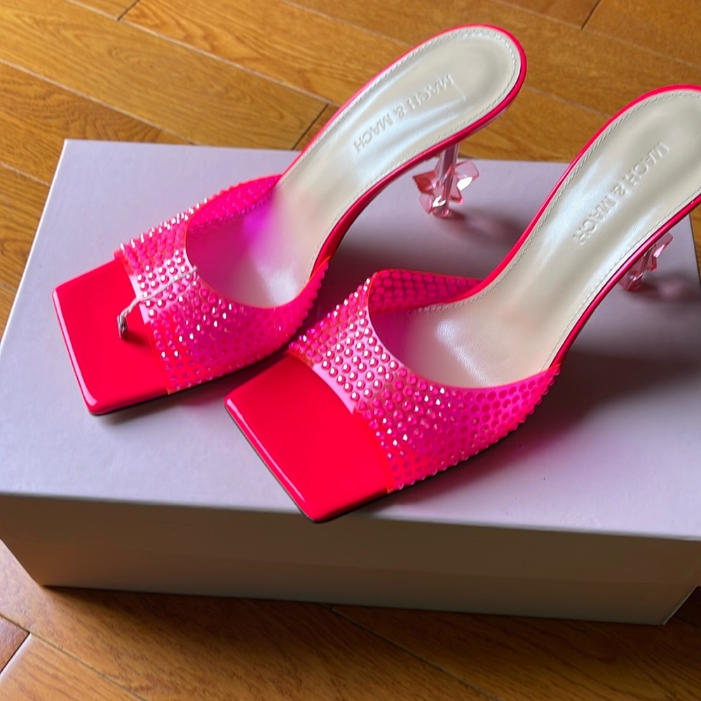 Mach&Mach size 9